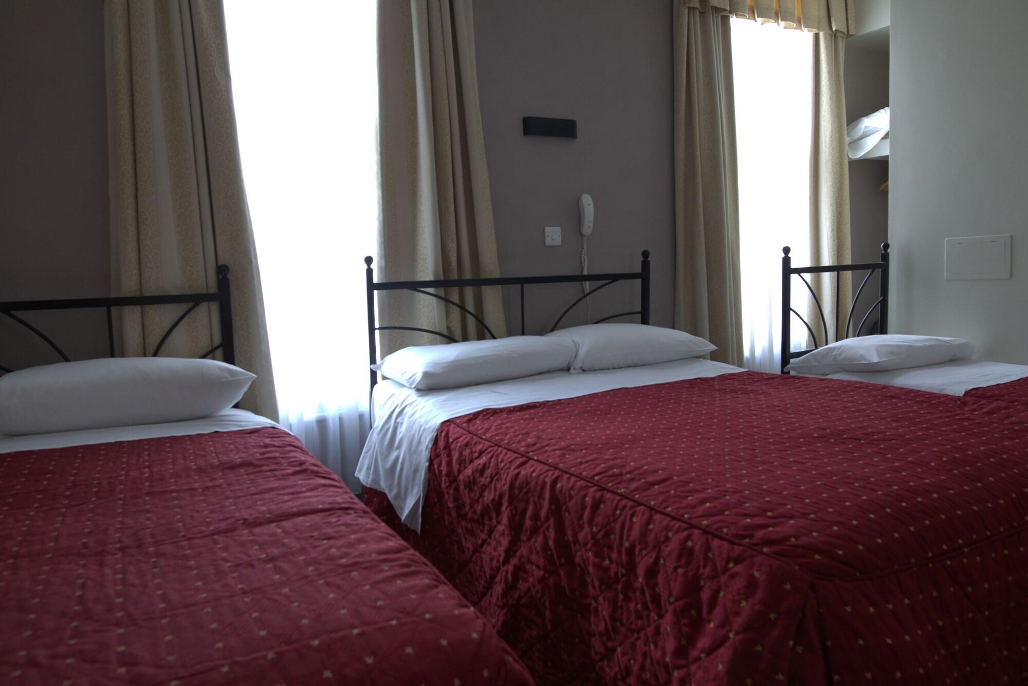 Central Hotel 2* Londra